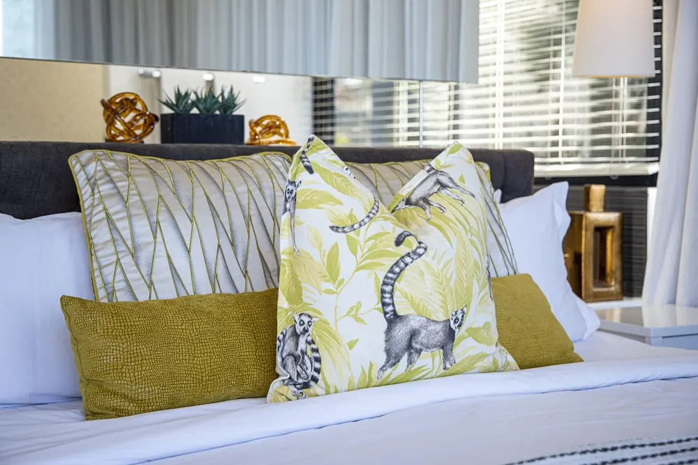 Dolphin Coast YOLO Spaces - Beach House Villa