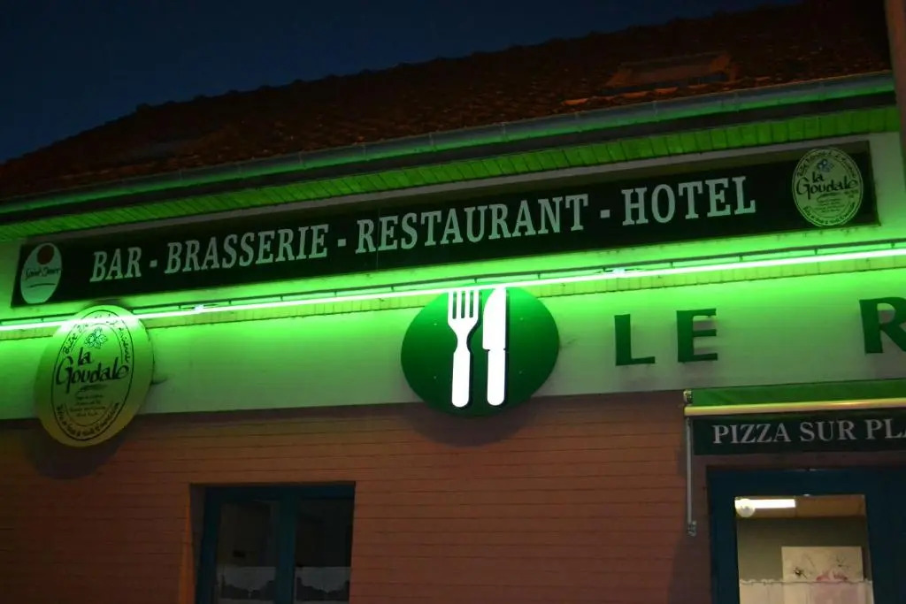 Le Relais De Risquetout