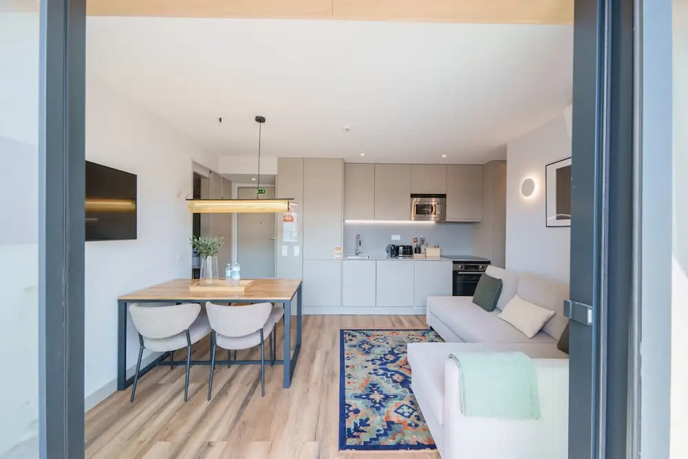 Feel Porto Firmeza Coworking Flat 4 5