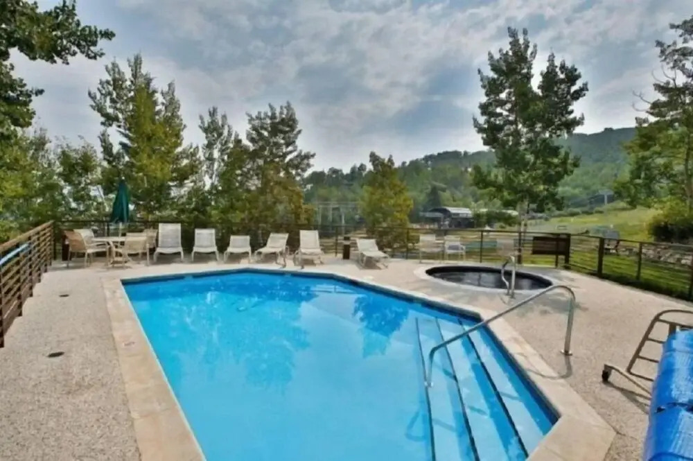 Snowmass_village_3bd_gen_c