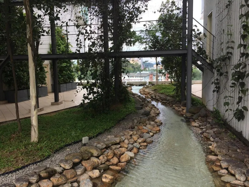 Saville Melawati Residence Guest House