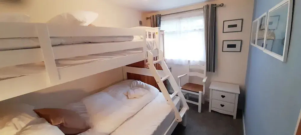 Sheenas Dartmouth Chalets