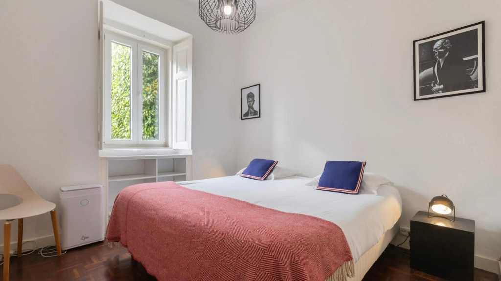 Private Terrace Apartment in Historic Centre 3 by Lisbonne Collection