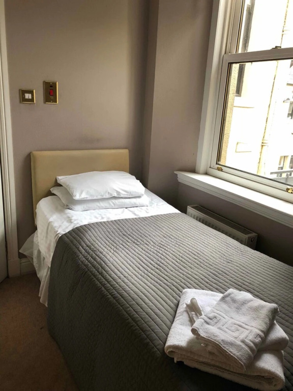 The Graeme Hotel