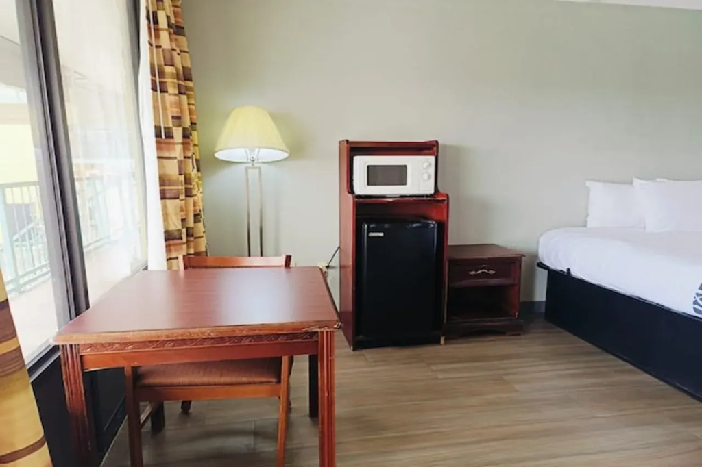 Capital O Travelers Inn Lawton Fort Sill