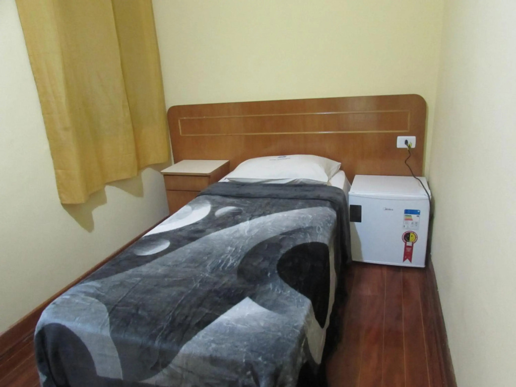 Hotel Monteneve a 2 minutos do Bom Retiro, a 8 minutos da 25 de Março e ao lado do Comando Geral da Guarda Metropolitana