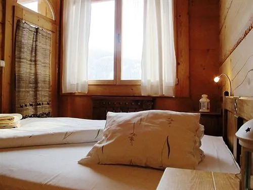 Apartments Deluxe Orzel