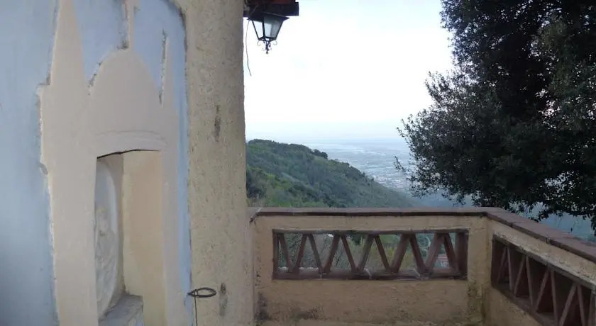 Rustico Leccio