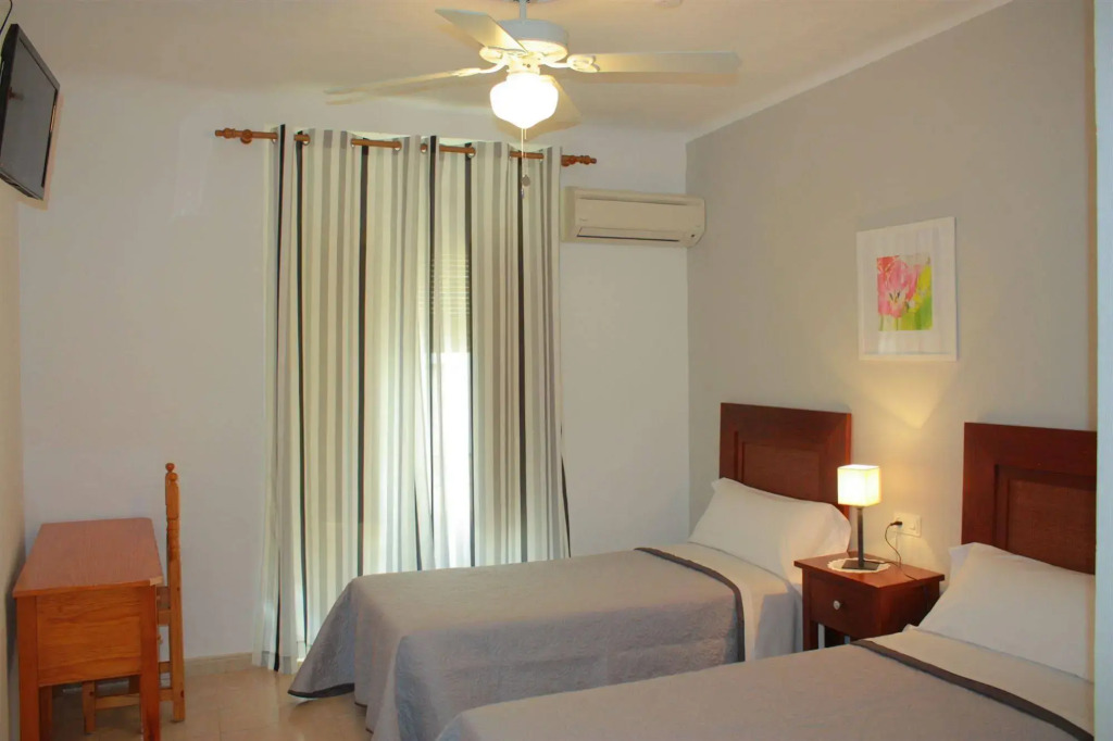 Hostal Toril