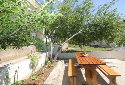 Bilin san apartments
