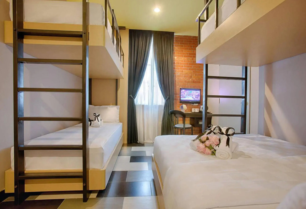 the youniQ Hotel, KLIA T1, KLIA T2