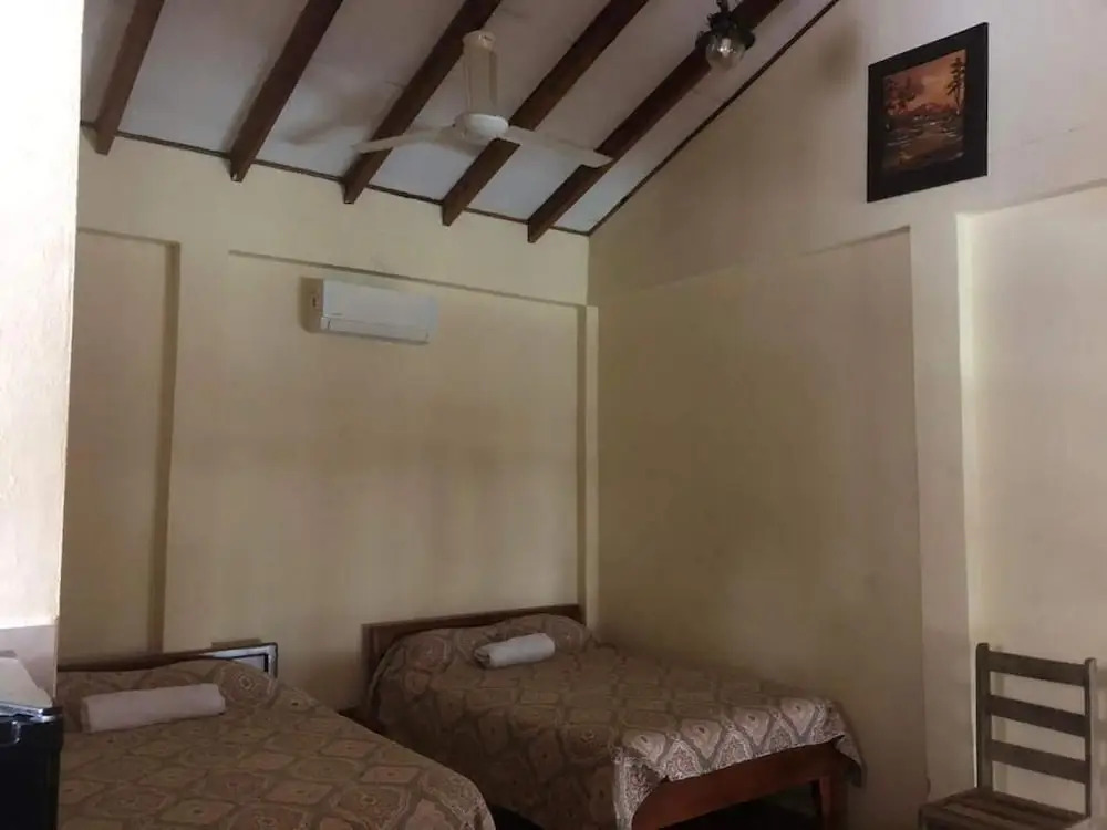 Safari Surf Hostal