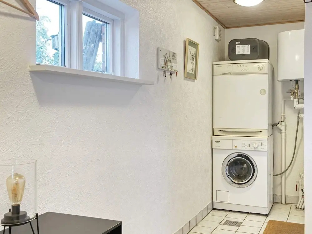 6 Person Holiday Home in Dannemare