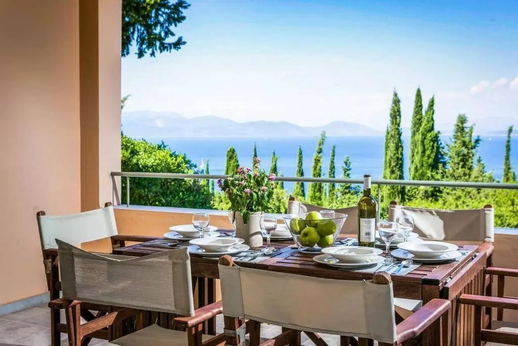 Garden House, up to 8px 1km from Fiskardo