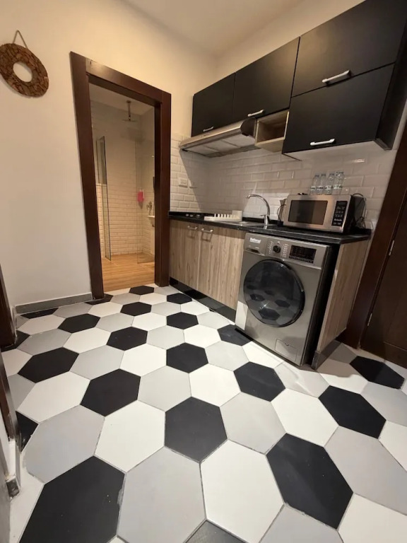 JRE Aboun Rooftop 2bedroom Kh&sh