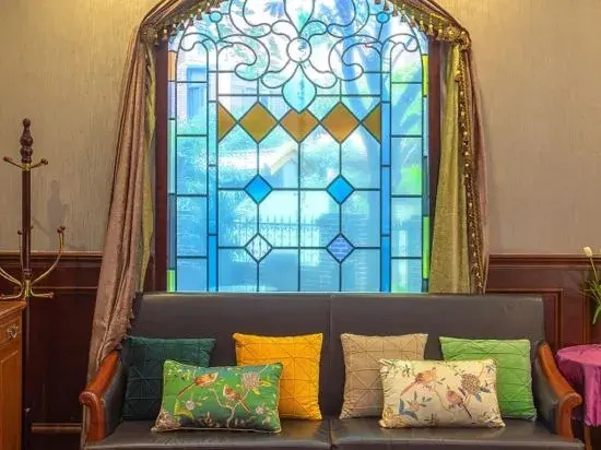 The Brilliant House
