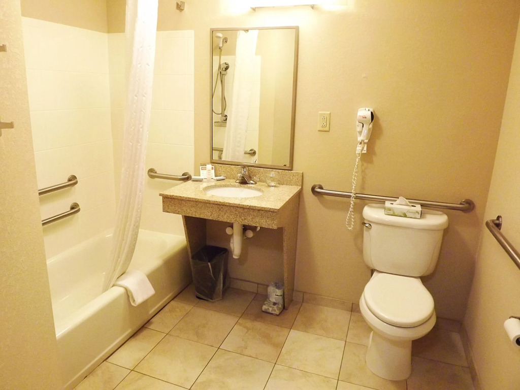 Candlewood Suites Warner Robins by IHG