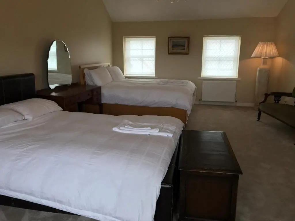 Cottage 360 - Clifden