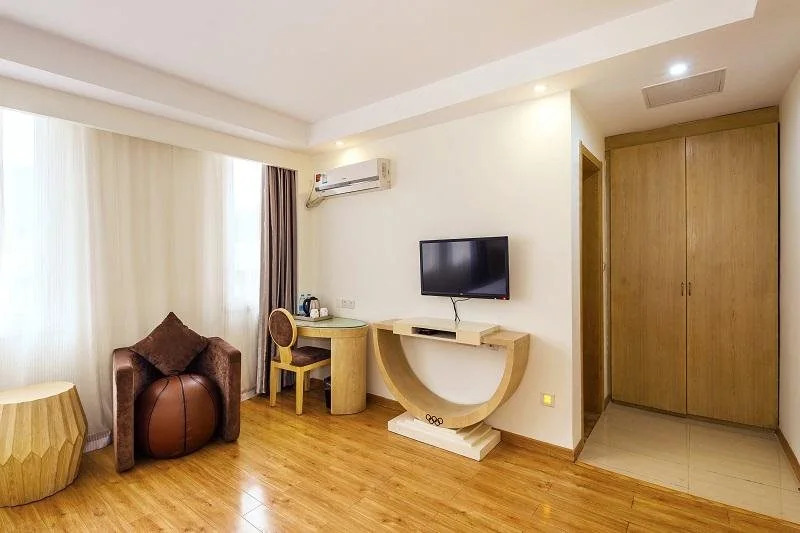 Elan Hotel Hangzhou Wulin Square