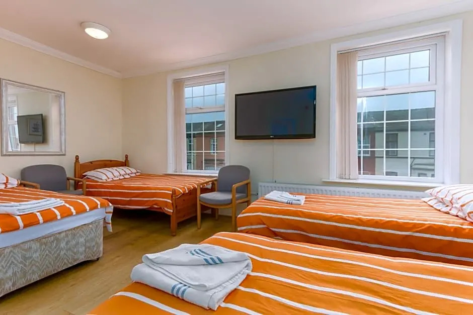 Brecks Hotel