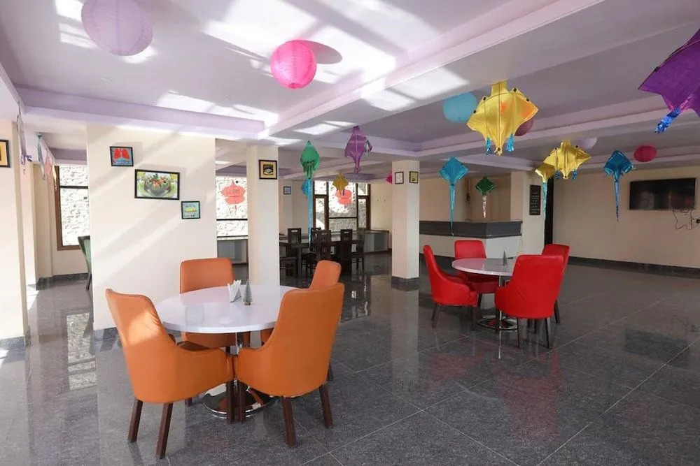Hotel Ameera Shimla