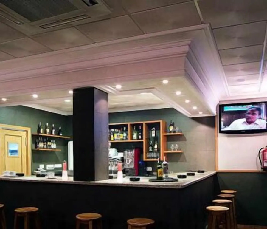 Hotel Ruta del Poniente