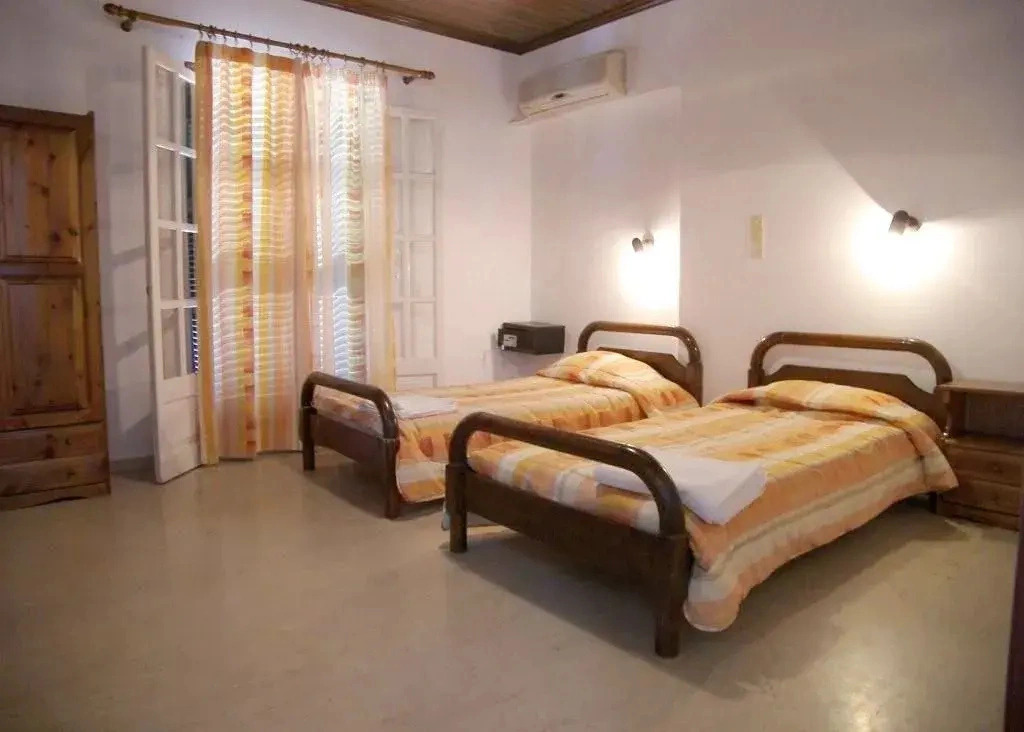 EdenS Garden Apartments