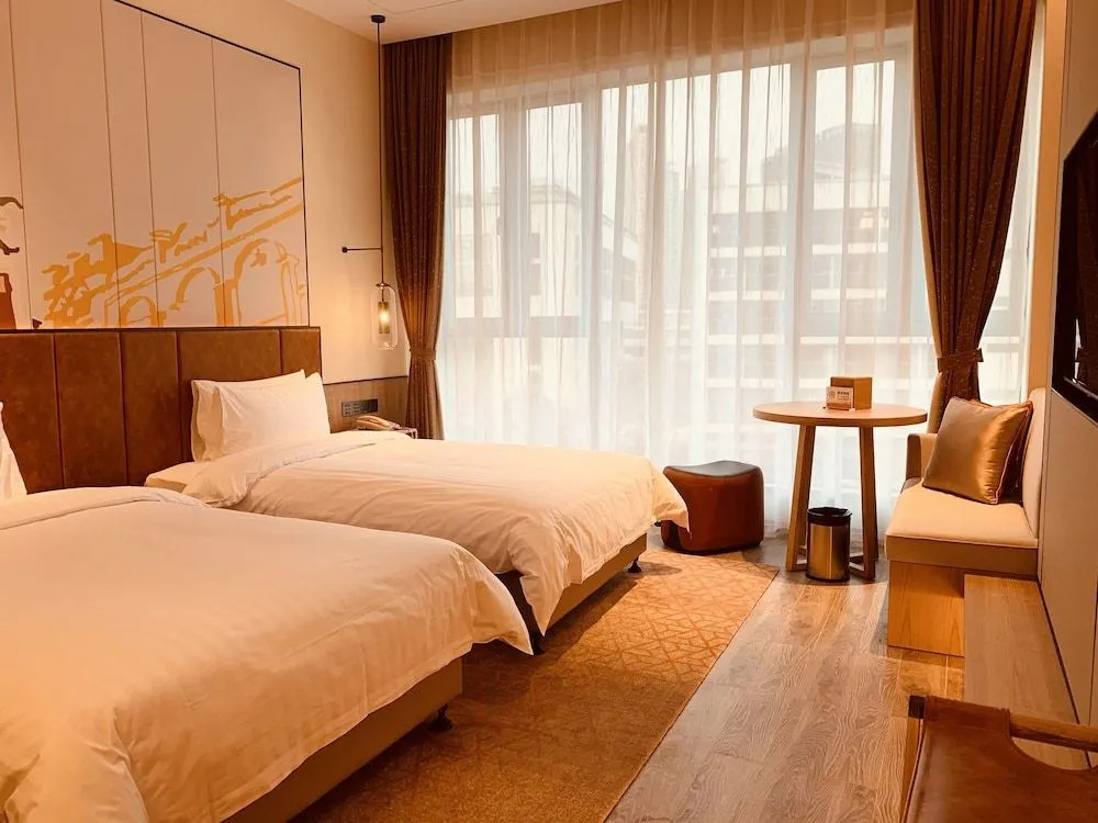 Kare Hotels