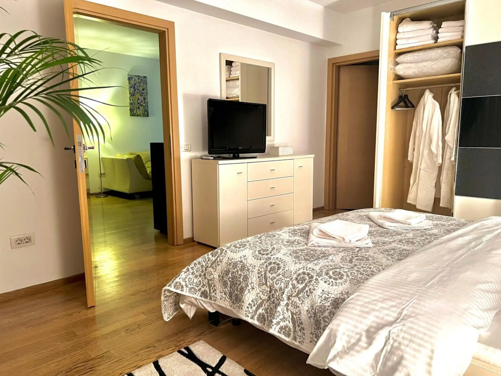 Herastrau Park Apartment