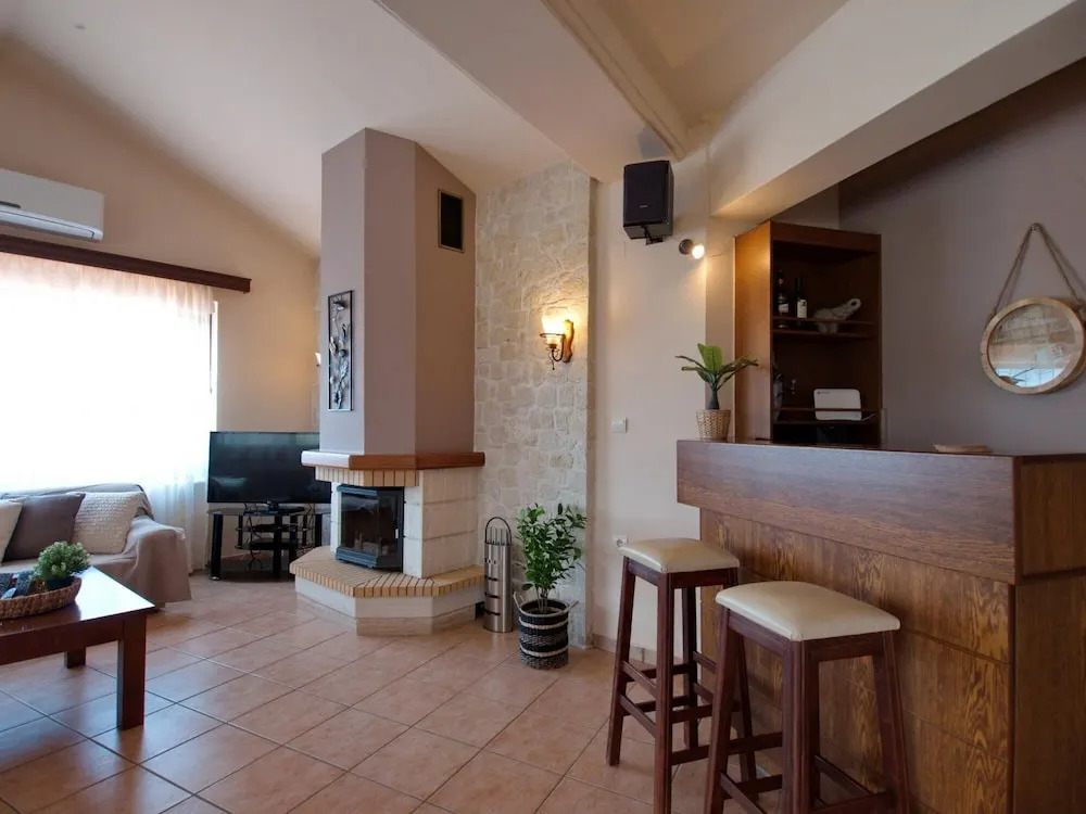 Villa Metapothia Gavalochori Crete