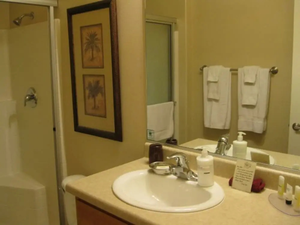 Donald Mcgregor 3 Bedroom Condo
