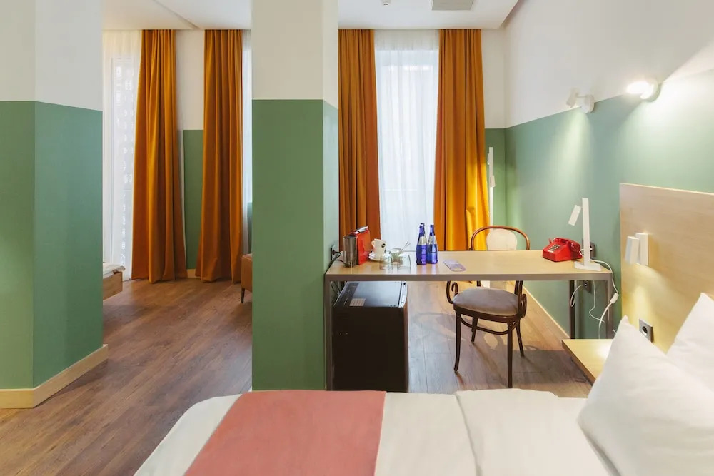 g.Vino City Wine Hotel