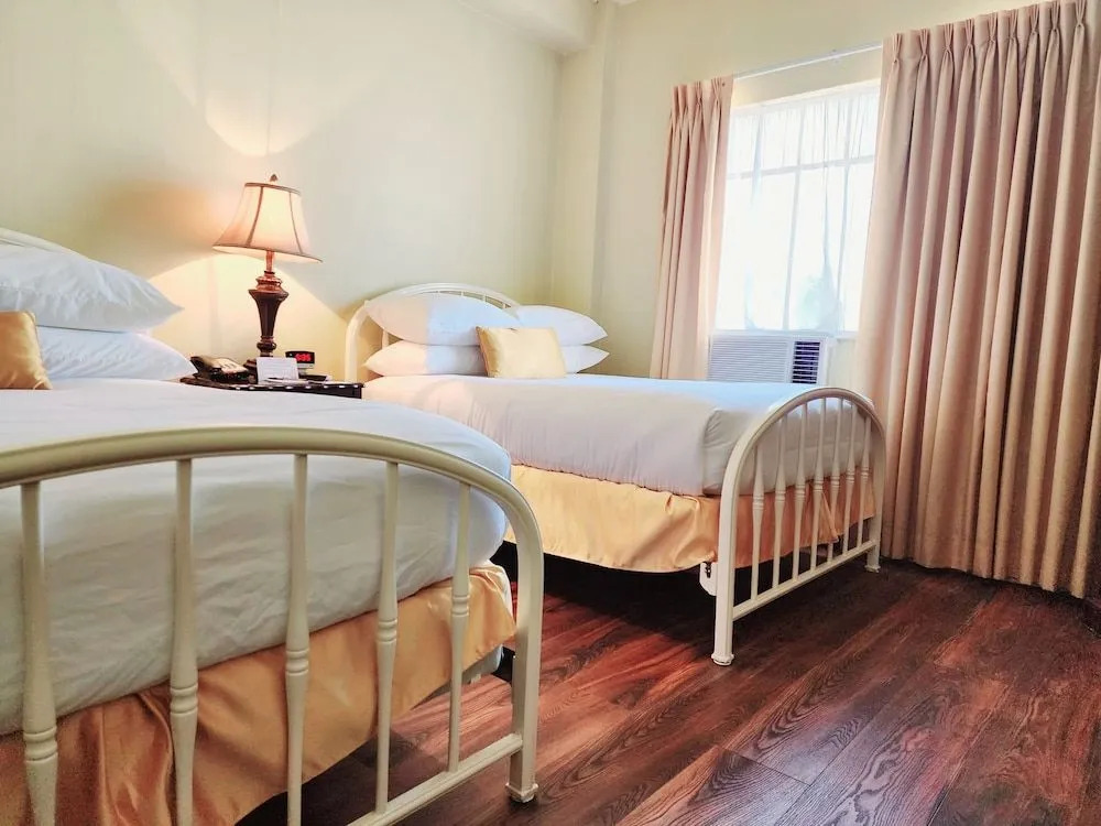 The Faust Hotel