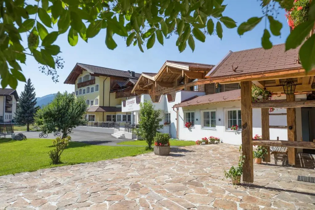 Aparthotel Paradies - Schrempfgut