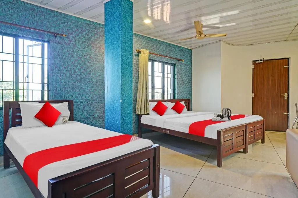 Flagship 701607 Mezban Grand Suites