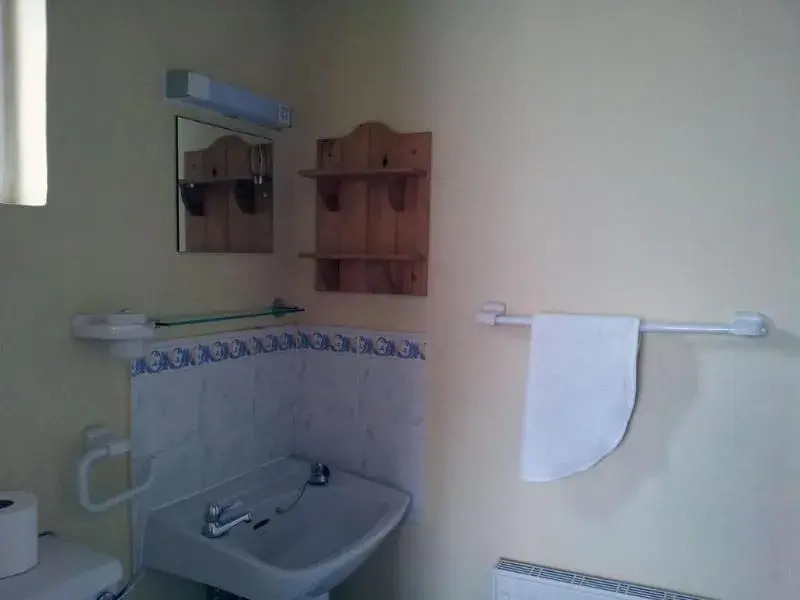 Roseglen Hotel
