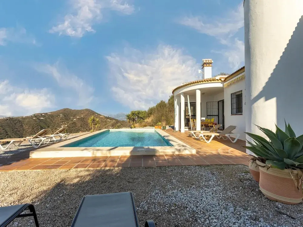 Villa in Arenas With Sea Views and Private Pool
