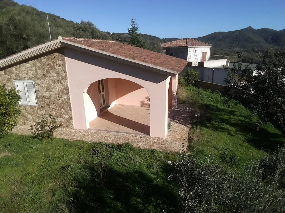 Schifoni House