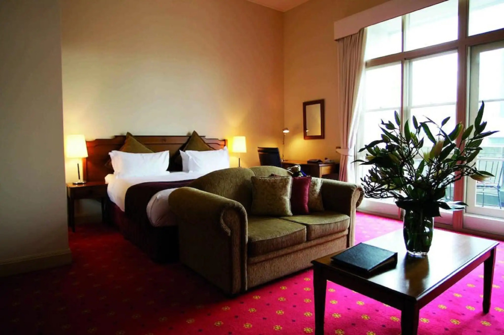 Grand Hotel Melbourne