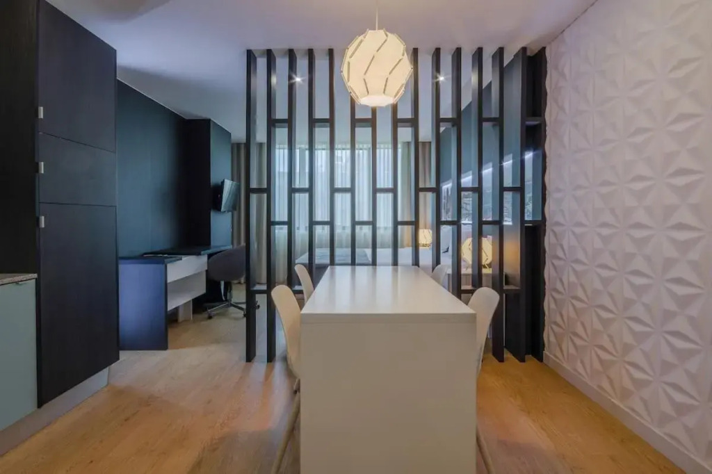 NEW!! Galé 406 Center Apartment (wifi, parking)