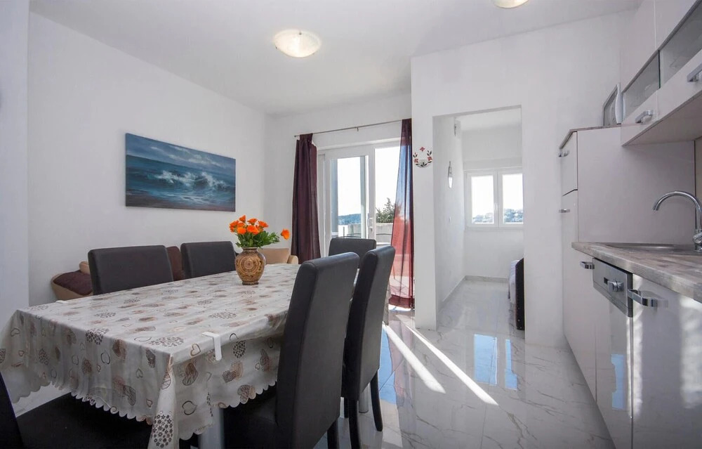 Amazing Apartment in Rogoznica With 2 Bedrooms and Wifi