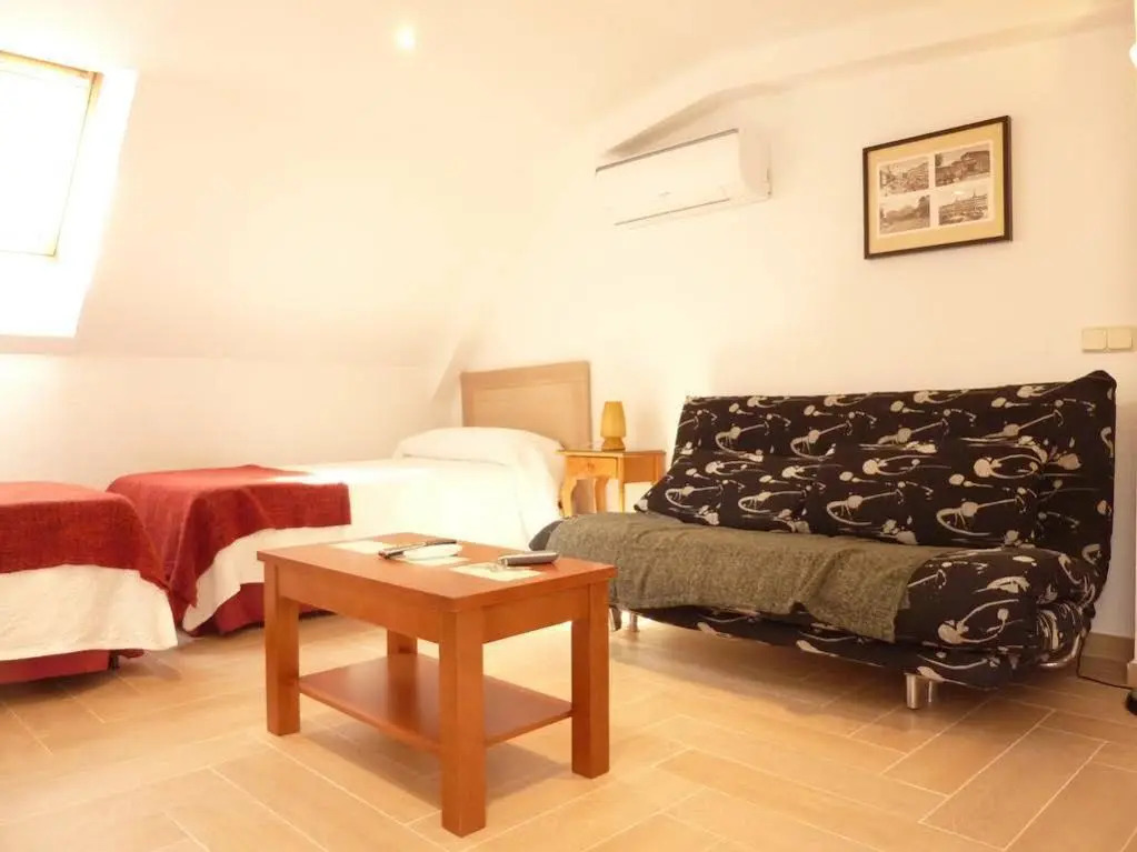 Apartamentos Paseo del Arte