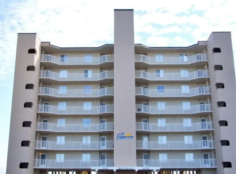 Edgewater 41 by Youngs Suncoast