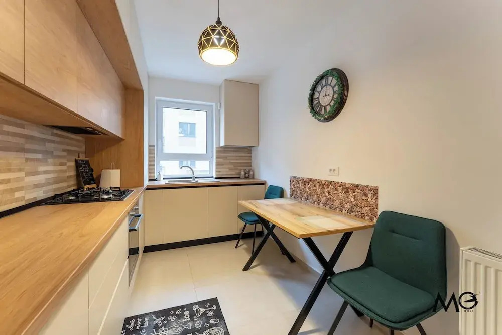 MoHost Sabina - Luxury with Balcony