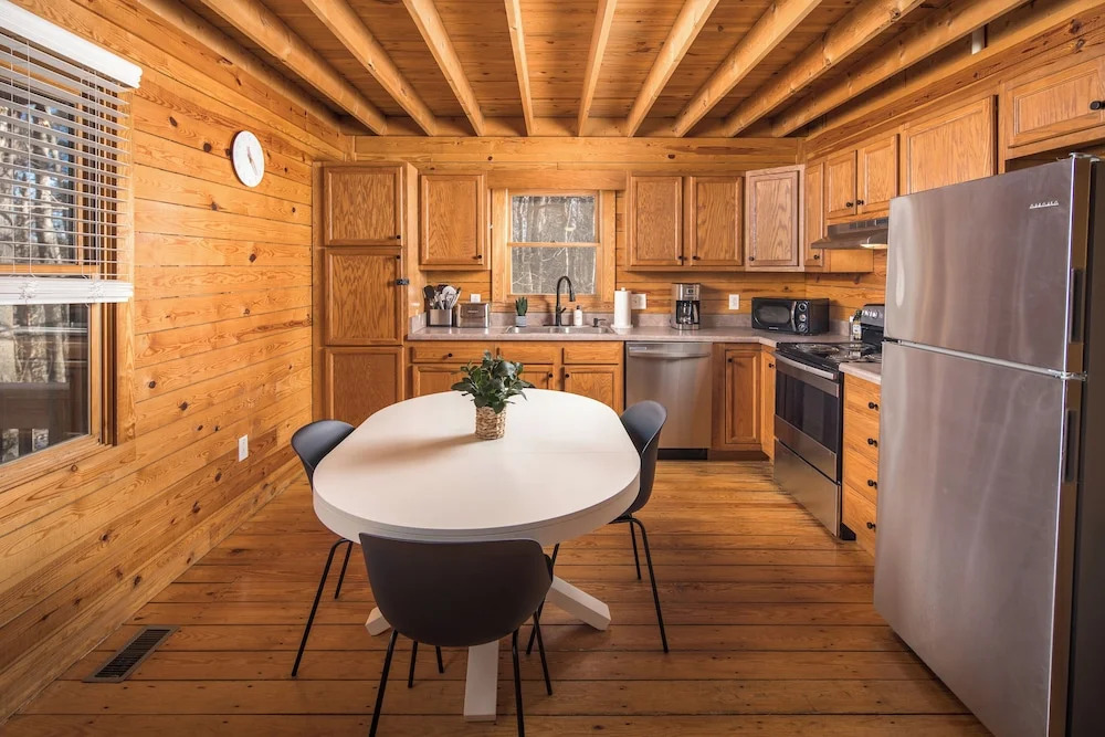 Red Feather Cabins 101