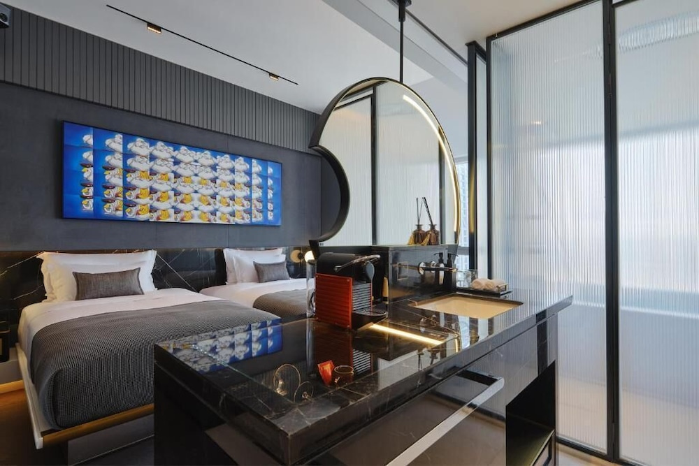 SEYA Panoramic Hotel