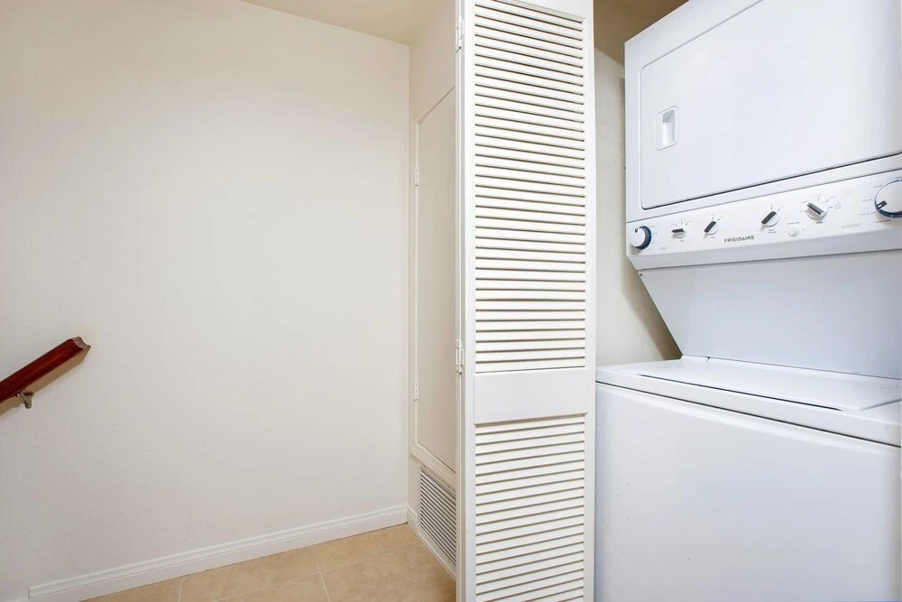 Scenic 4br/3.5ba in PB by Domio