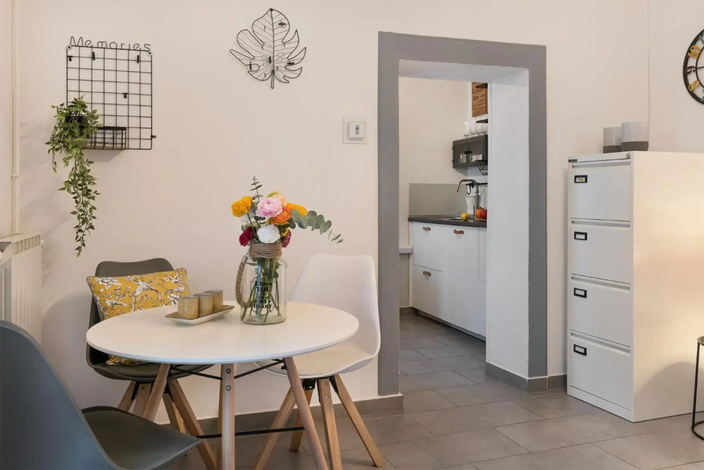 DomusBergamo - Apartment in Historic Street