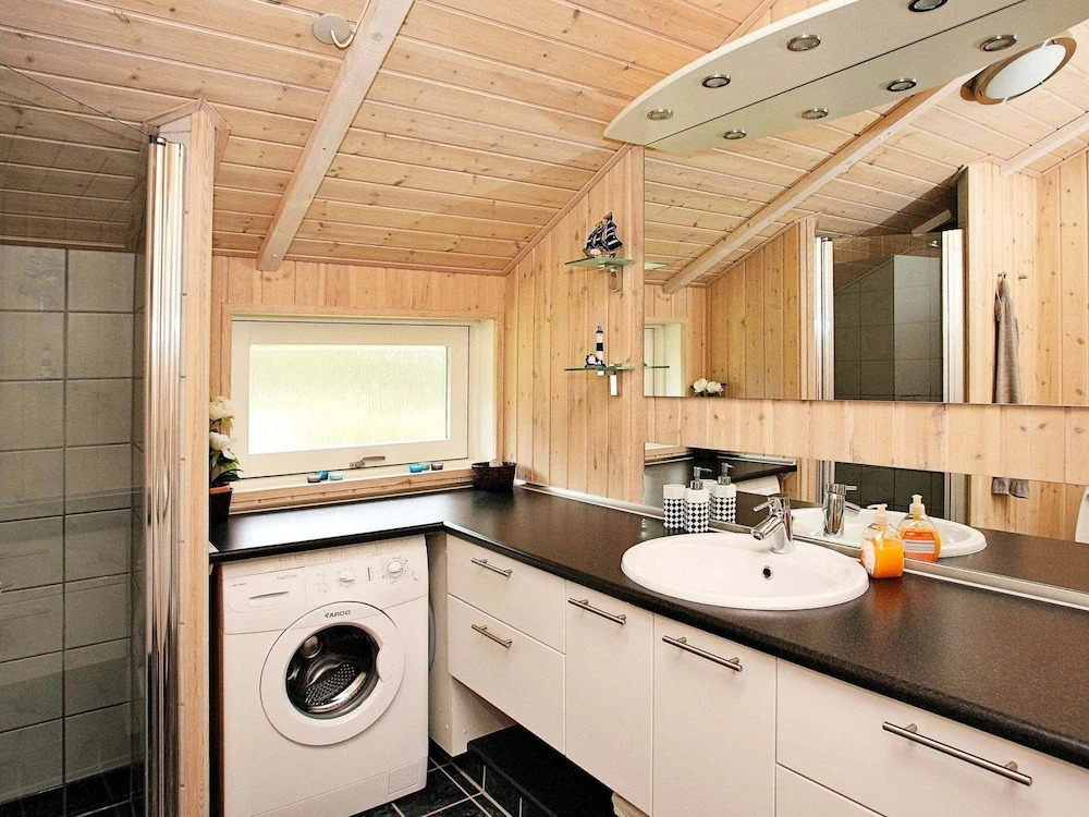 5 Person Holiday Home in Albaek