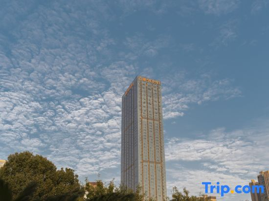 Xiangjiang Mandarin Hotel (Ganzhou Vientiane City Central Park)